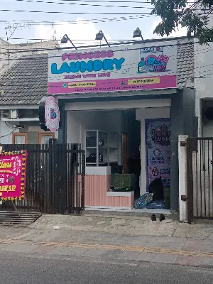 Princess Laundry: Solusi Cuci Cepat untuk Warga Cilacap yang Sibuk